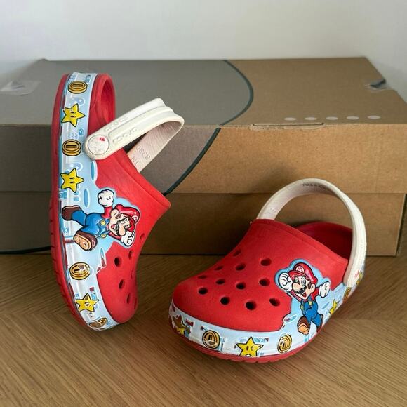 Rare Crocs x Super Mario Toddler Sandals - SZ 8 C - Picture 1 of 9